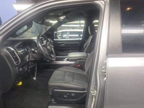 Used 2023 RAM 1500 Big Horn AWD/4WD image 3