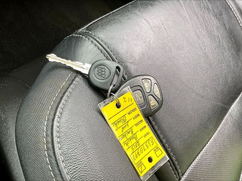 Used 2015 Buick Enclave Leather FWD image 12