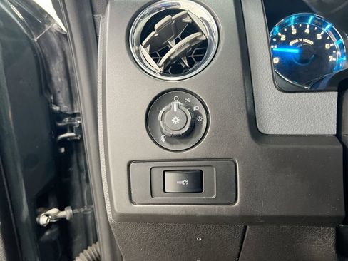 Used 2013 Ford F150 XLT w/ Mid Equipment Group RWD image 17