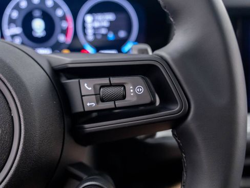 New 2026 Porsche Cayenne Coupe AWD/4WD image 28