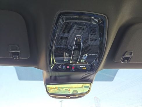 New 2026 Cadillac Vistiq Luxury image 29