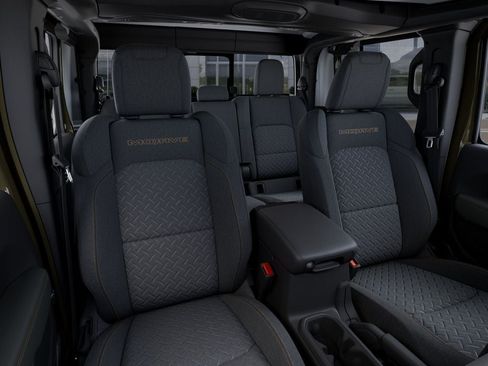 New 2026 Jeep Gladiator Mojave AWD/4WD image 16