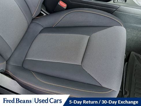 Used 2020 Subaru Crosstrek 2.0i Premium image 32