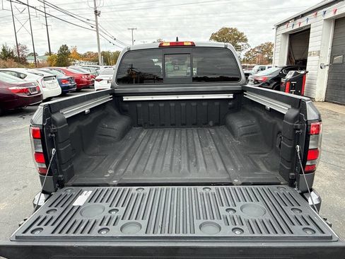 Used 2022 Nissan Frontier S image 27