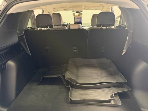 Used 2022 Ford Escape Titanium image 26