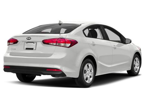 Used 2018 Kia Forte LX FWD image 3
