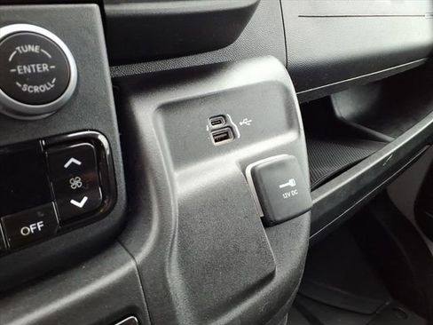 Used 2023 RAM ProMaster 2500 image 25