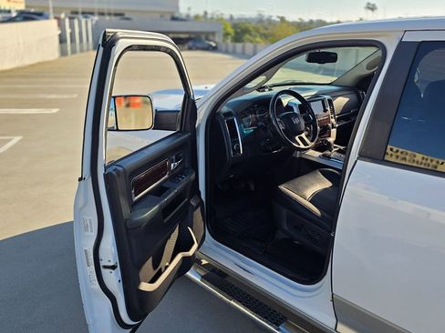 Used 2010 Dodge Ram 1500 Truck Laramie w/ Chrome Accents Group image 44