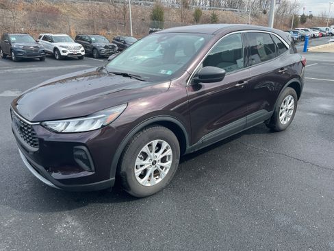 Certified 2023 Ford Escape Active image 21