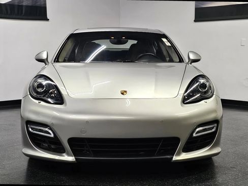 Used 2013 Porsche Panamera GTS AWD/4WD image 3