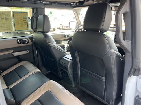 Used 2022 Ford Bronco Wildtrak AWD/4WD image 24
