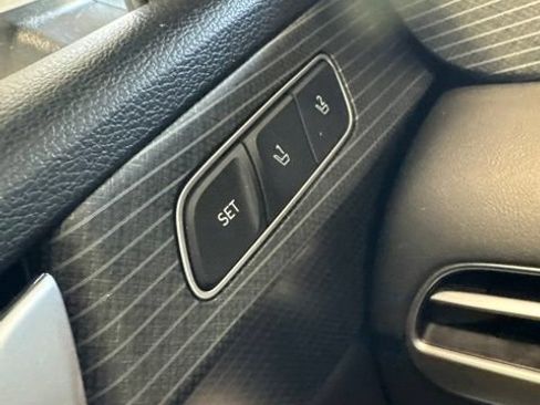 Used 2023 Hyundai Palisade Limited AWD/4WD image 20