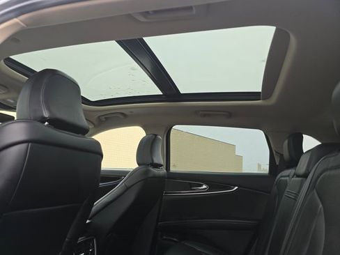 Used 2022 Lincoln Nautilus Reserve image 13