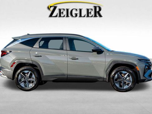 New 2026 Hyundai Tucson SEL image 8