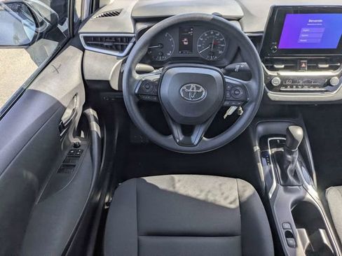 Used 2024 Toyota Corolla LE FWD image 15