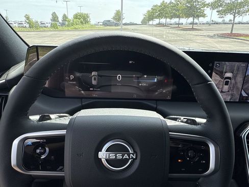 New 2025 Nissan Armada SL w/ Captain's Chari Seat Package image 17