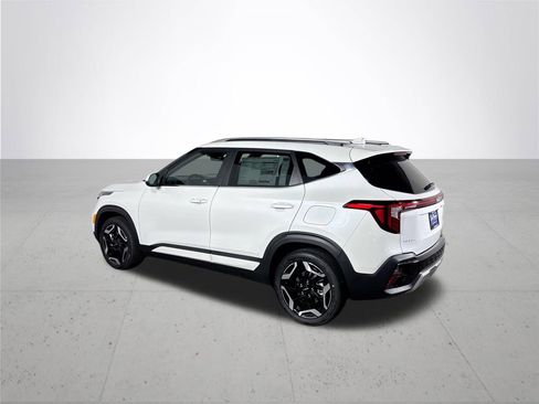 New 2026 Kia Seltos SX image 8