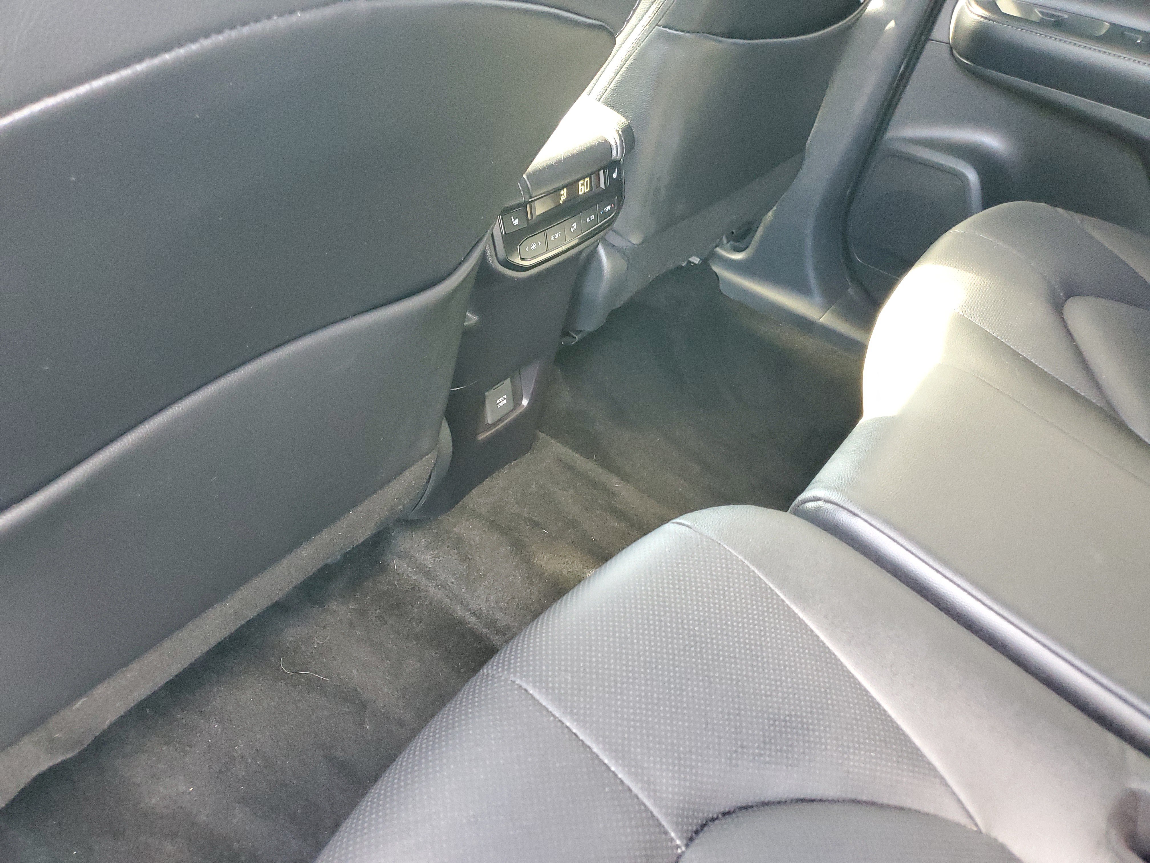 Certified 2025 Toyota Grand Highlander AWD Hybrid image 12