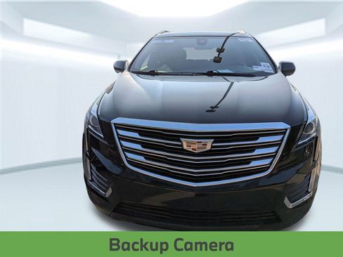 Used 2019 Cadillac XT5 Luxury image 2