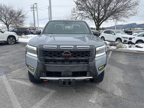 Used 2025 Nissan Frontier PRO-4X w/ Pro Premium Package image 4