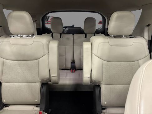 Used 2021 Ford Explorer Platinum w/ Equipment Group 601A image 22