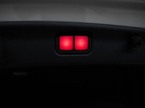 Certified 2023 Mercedes-Benz C 300 Sedan image 31