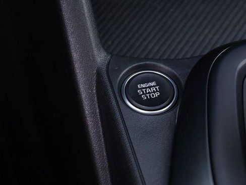 Used 2025 Kia K4 FWD image 18