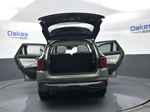 New 2025 Kia Sorento SX AWD/4WD image 60