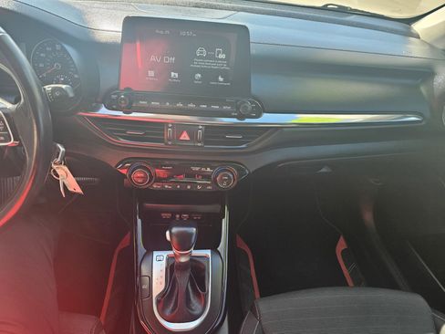 Used 2019 Kia Forte S w/ S Premium Package image 20