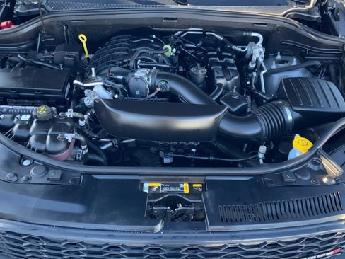 Used 2024 Dodge Durango GT image 23