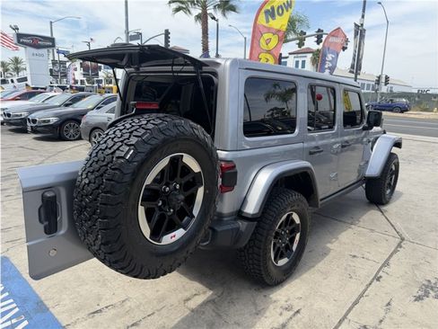 Used 2020 Jeep Wrangler Unlimited Rubicon AWD/4WD image 27