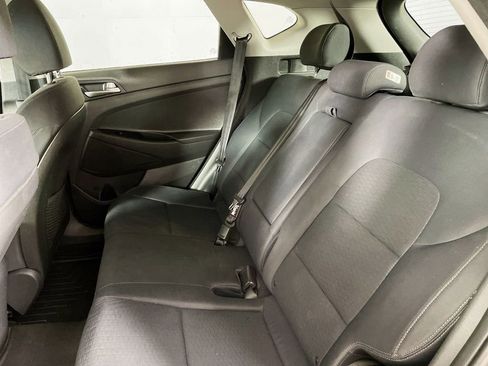 Used 2019 Hyundai Tucson SE image 22