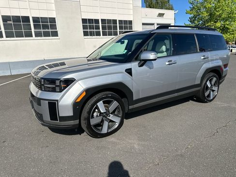 Certified 2026 Hyundai Santa Fe Limited AWD/4WD image 2
