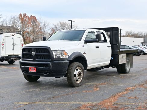 Used 2017 RAM 4500 Tradesman w/ Max Tow Package image 2