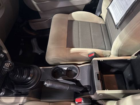 Used 2010 Jeep Wrangler Unlimited Sahara image 89