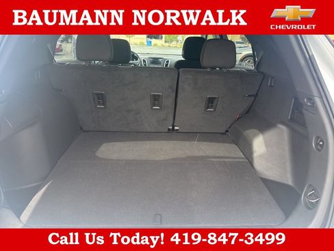 Used 2023 Chevrolet Equinox LT FWD image 27