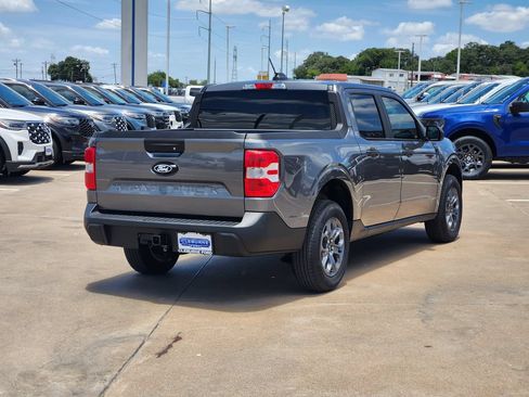 Used 2025 Ford Maverick XLT FWD image 7