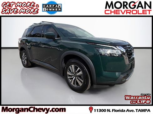 Used 2023 Nissan Pathfinder SL image 1
