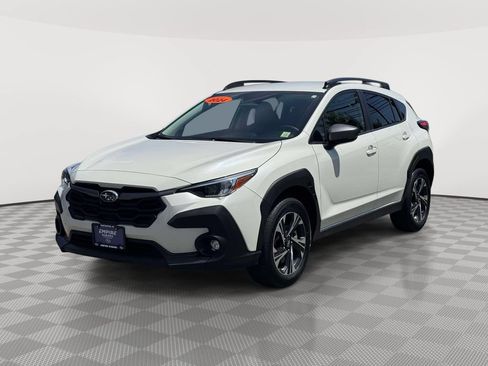 Used 2024 Subaru Crosstrek 2.0i Premium AWD/4WD image 4