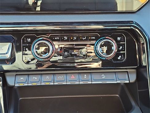 New 2026 GMC Sierra 1500 AT4 w/ AT4 Premium Package image 24