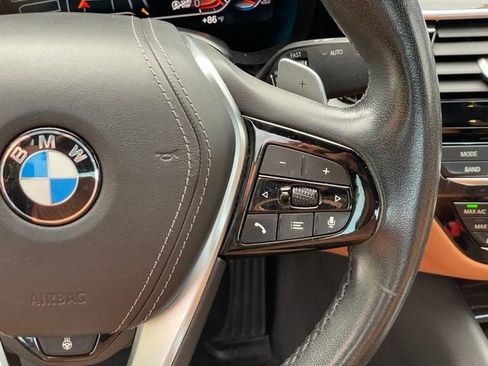 Used 2022 BMW 530i xDrive w/ Premium Package AWD/4WD image 16