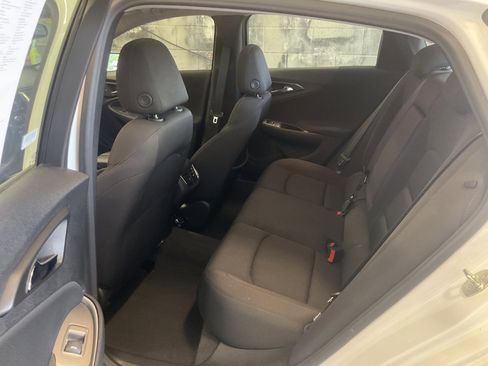 Used 2024 Chevrolet Malibu LT image 25