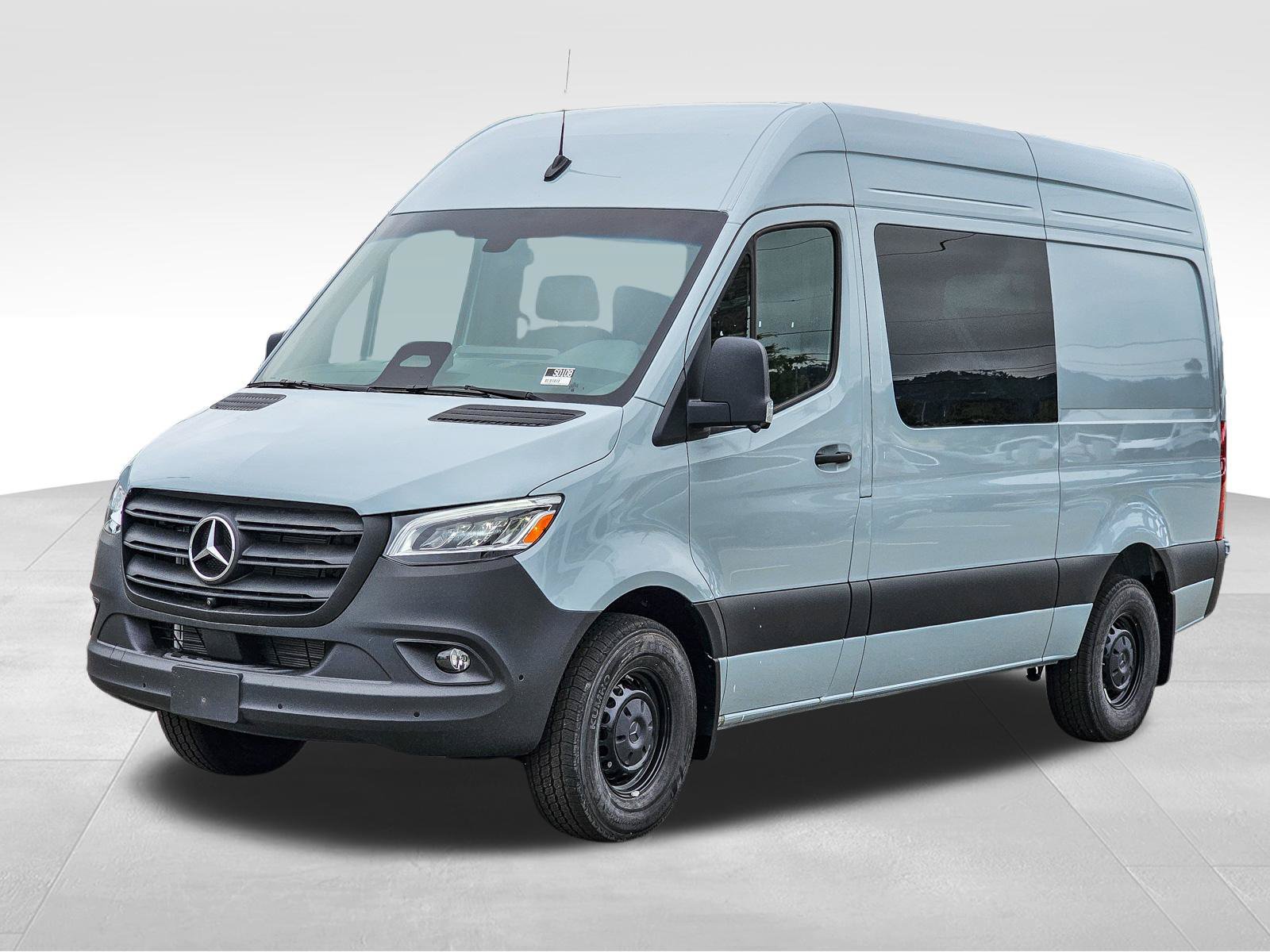 New 2026 Mercedes-Benz Sprinter 2500 image 3