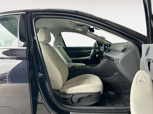 Used 2024 Hyundai Sonata SEL image 11