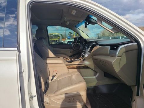 Used 2018 GMC Yukon SLT w/ Premium Edition RWD image 6