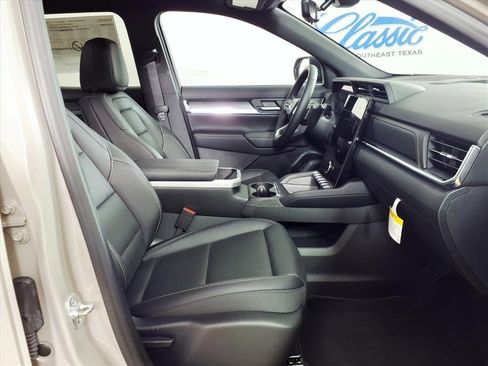 New 2026 GMC Terrain Elevation w/ Elevation Premium Package image 20