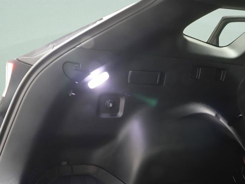 Used 2025 Kia Sportage SX Prestige image 29