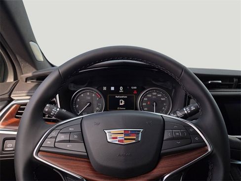 New 2026 Cadillac XT5 Premium Luxury w/ Driver Assist Package image 10