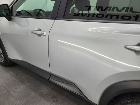 Used 2023 Nissan Rogue SV image 30