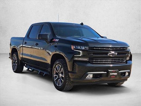 Used 2021 Chevrolet Silverado 1500 RST w/ Texas Edition Plus AWD/4WD image 3